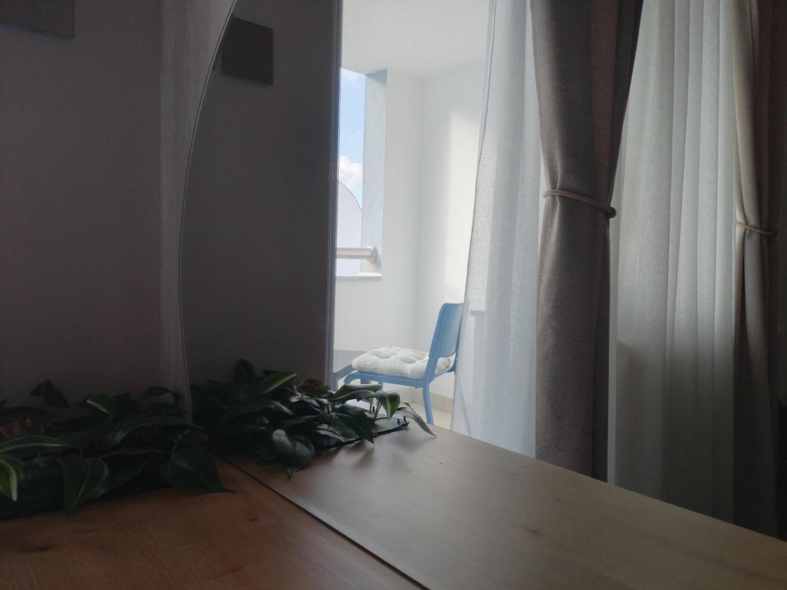 Apartment Centrum - Free Private Parking نوفي ساد المظهر الخارجي الصورة